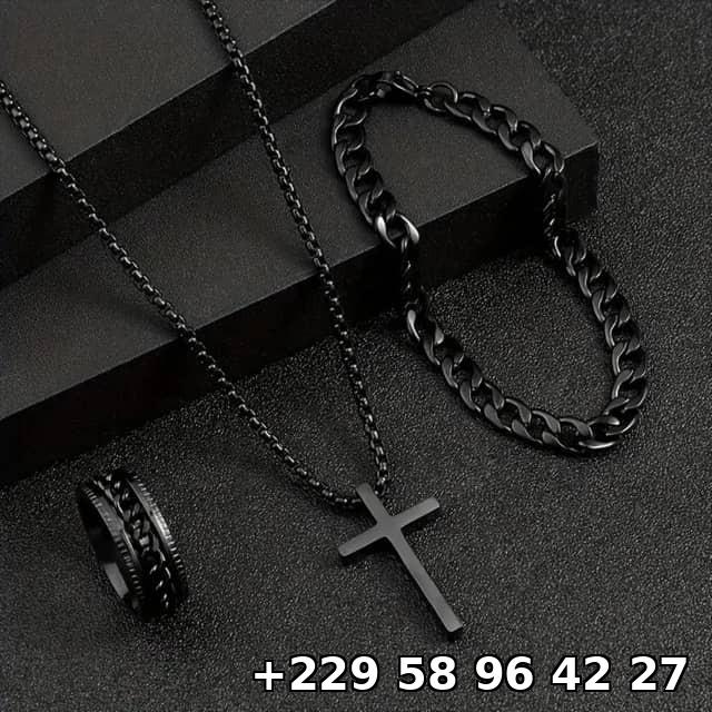 ENSEMBLE DE COLLIER,BAGUE ET BRACELLET