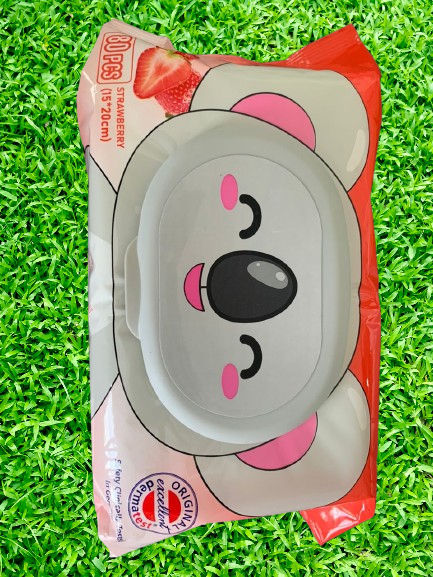 Couche et lingettes bébé