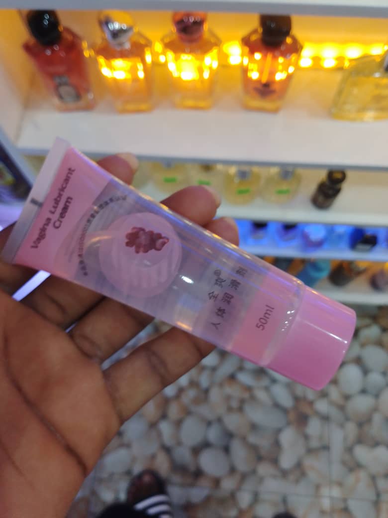 Rouge à lèvre (lèvre rose)